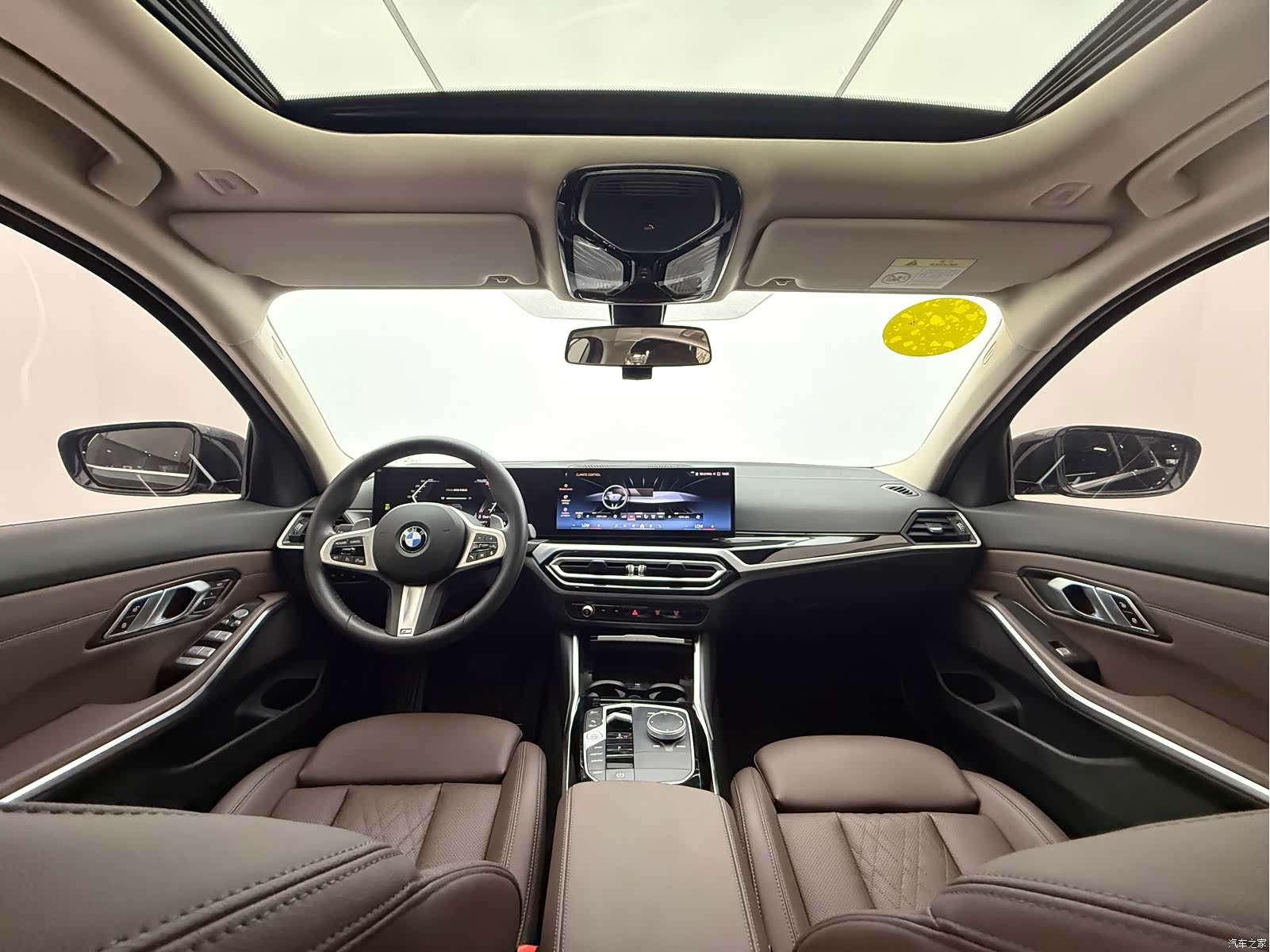 BMW 3 Series, 2023 21