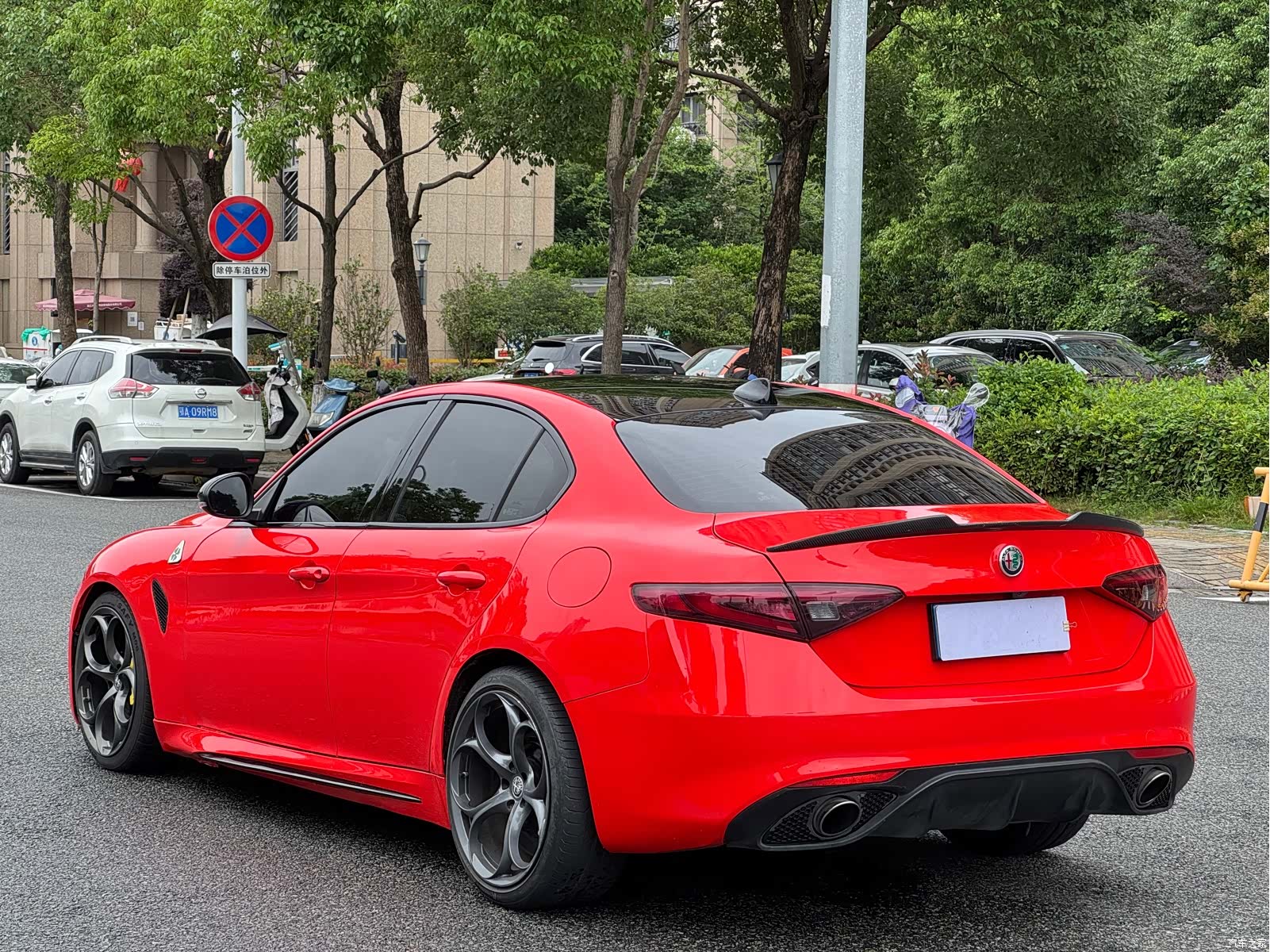 Alfa Romeo Giulia, 2017 6