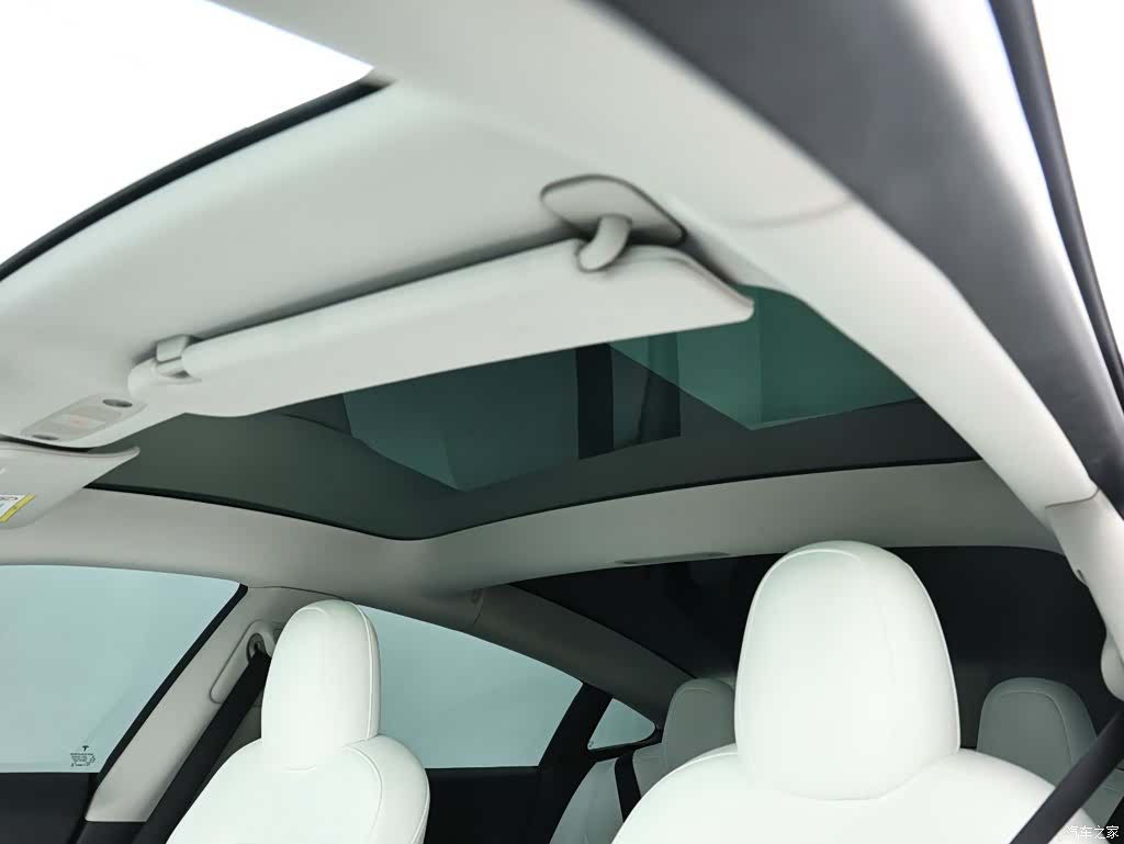 Tesla Model 3, 2022 8