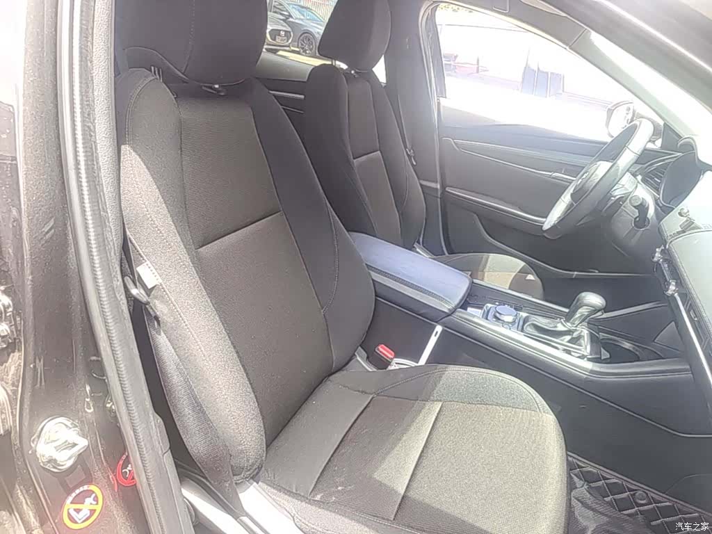 Mazda Mazda3, 2023 25