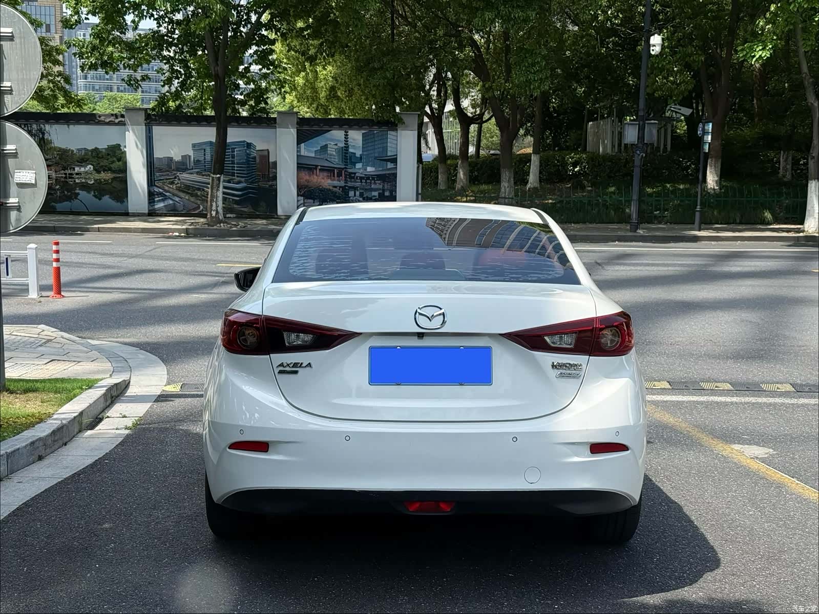 Mazda Mazda3, 2014 12