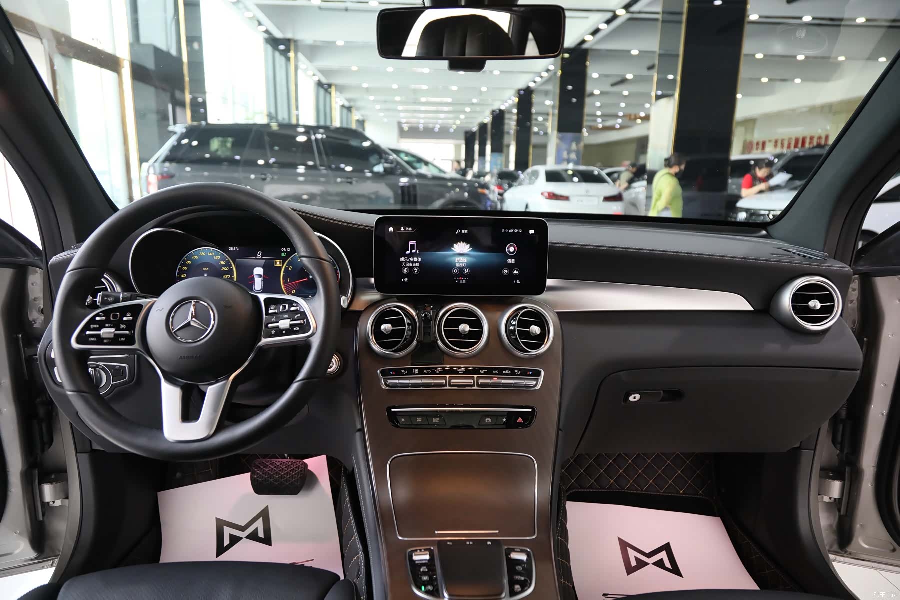 Mercedes-Benz GLC, 2022 15