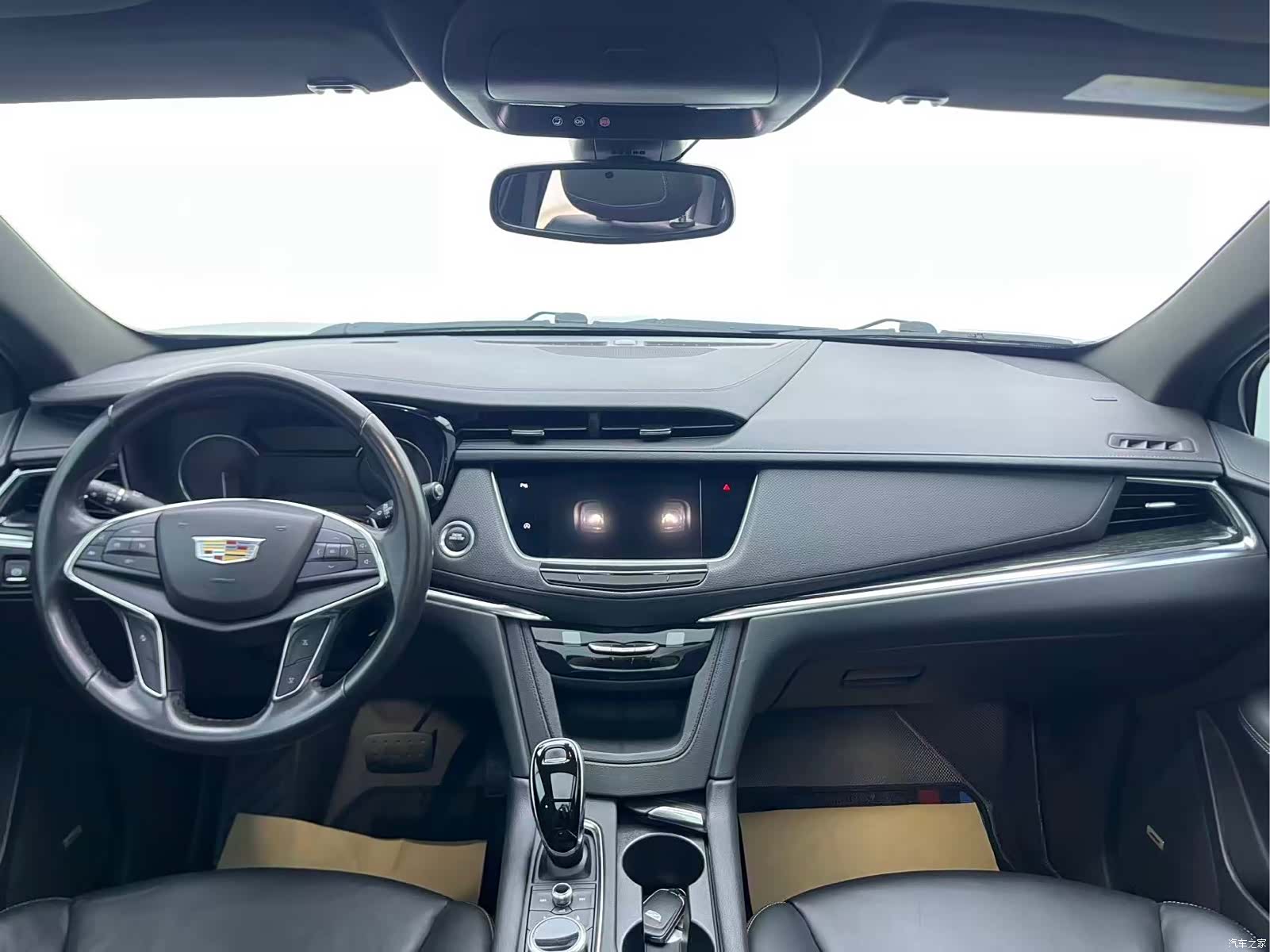 Cadillac XT5, 2020 11