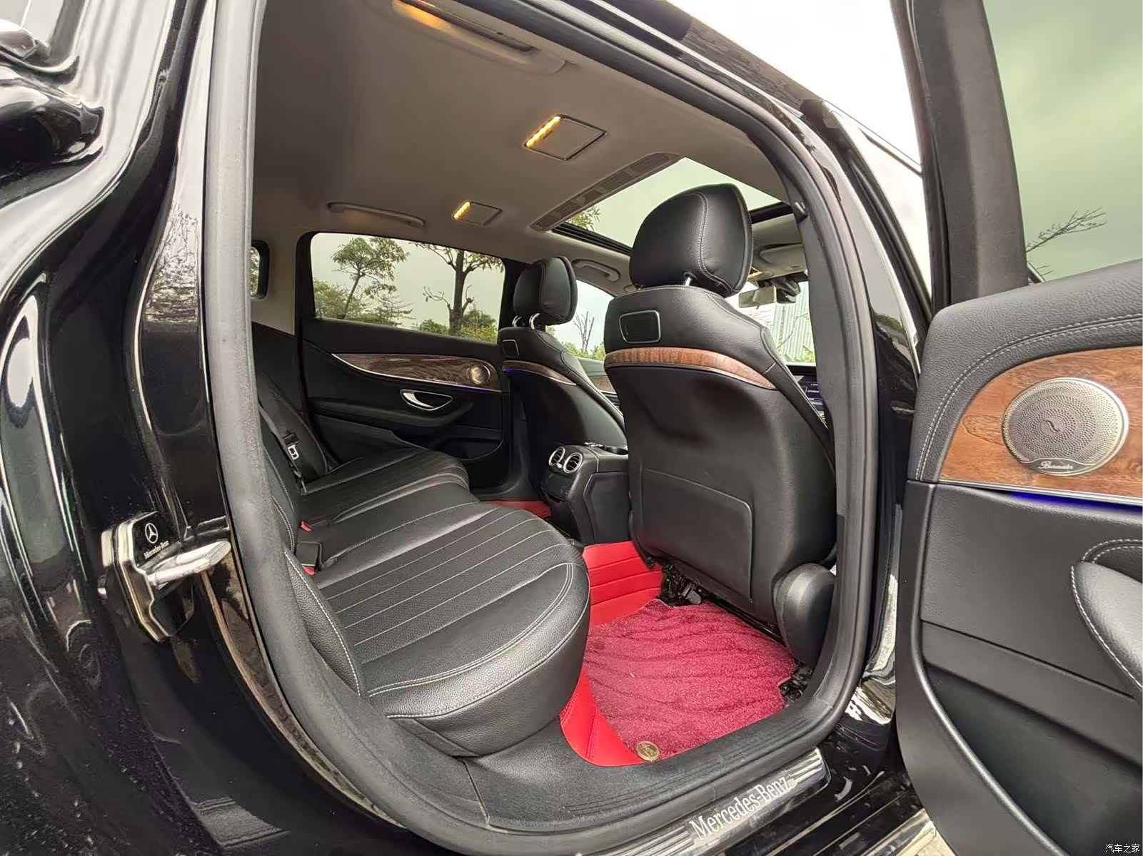 Mercedes-Benz E-Class, 2018 11