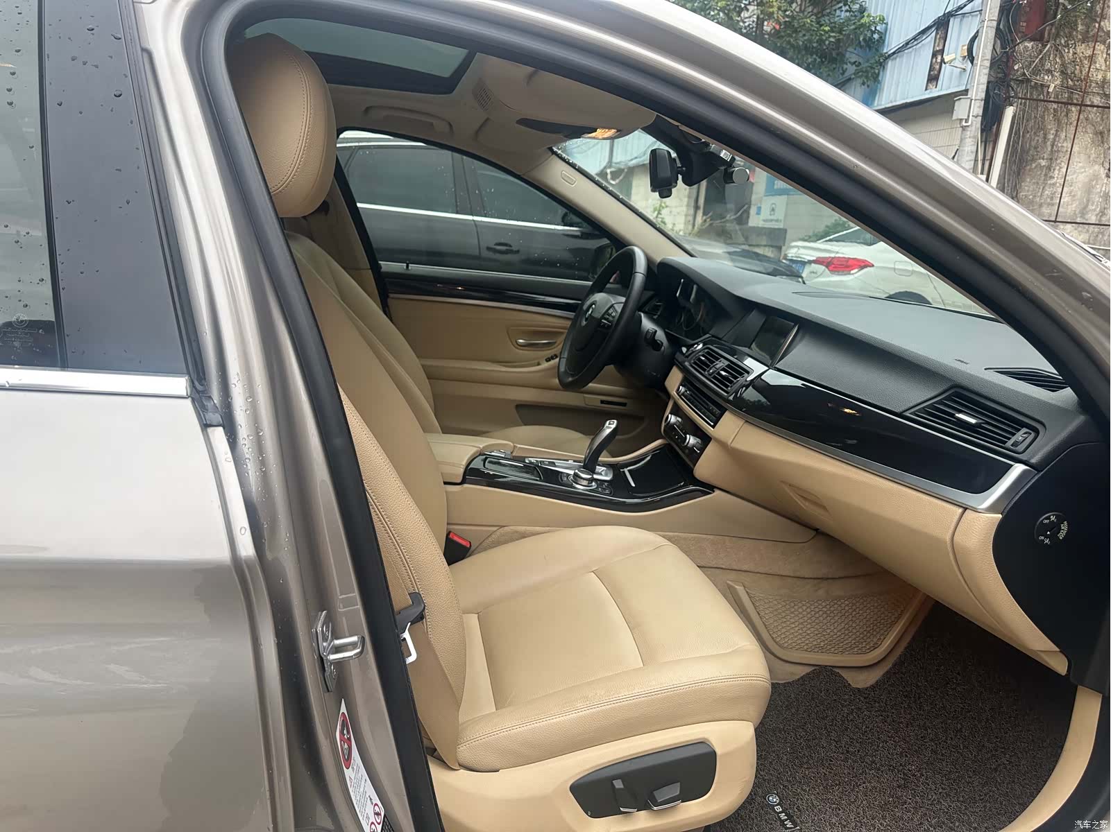 BMW 5 Series, 2014 11