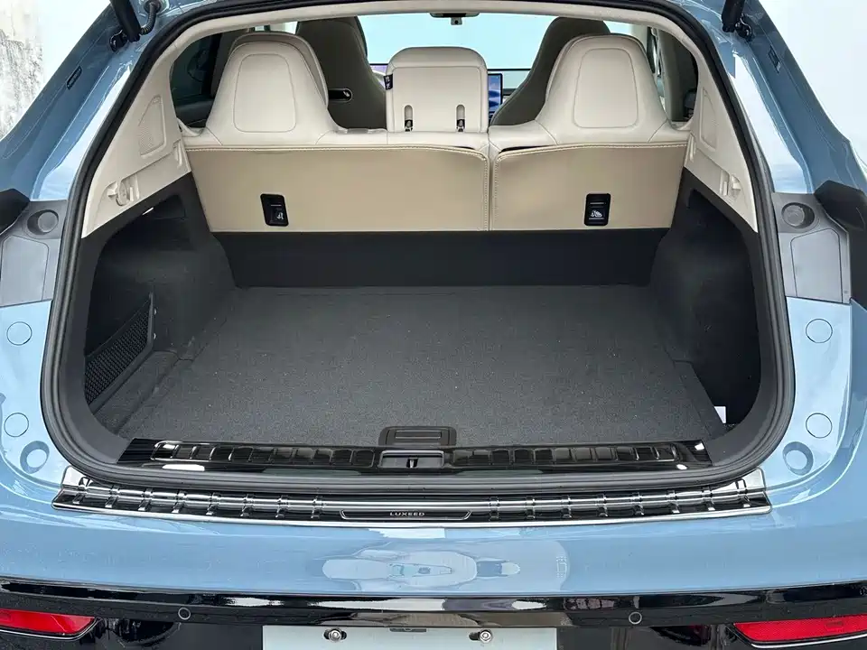 HarmonyOS Wisdom World R7