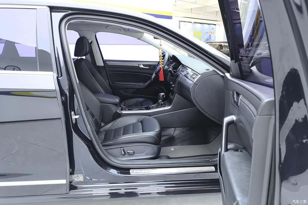 Volkswagen Passat, 2019 8