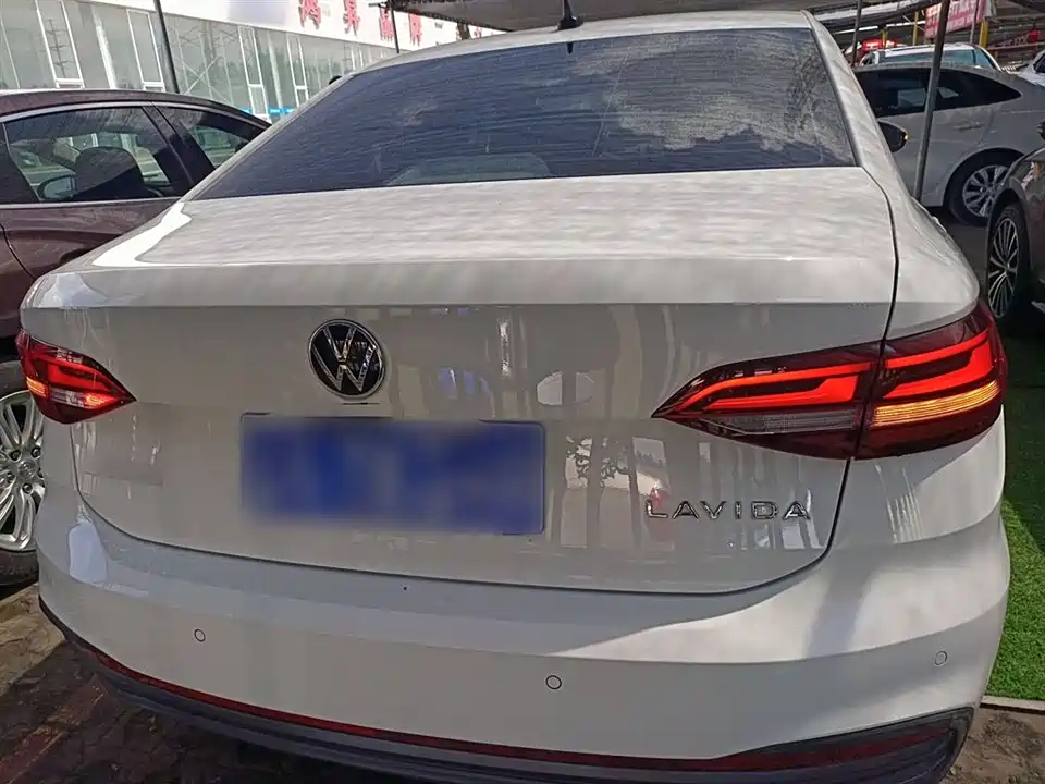 Volkswagen Lavida