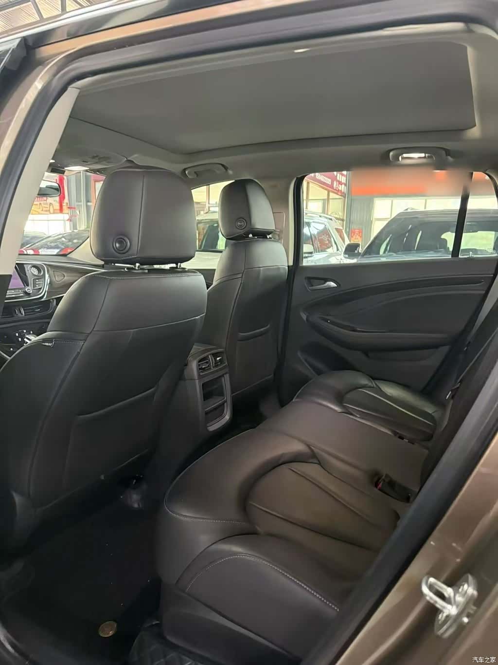 Buick Envision Plus, 2021 11