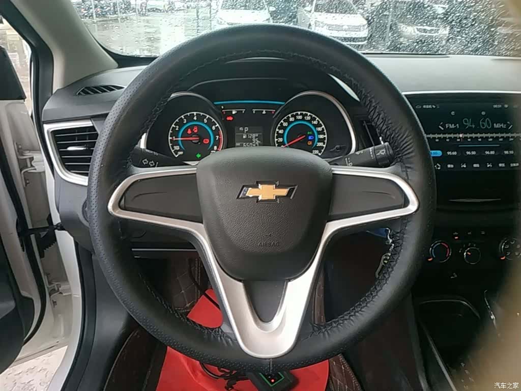 Chevrolet 320, 2019 11