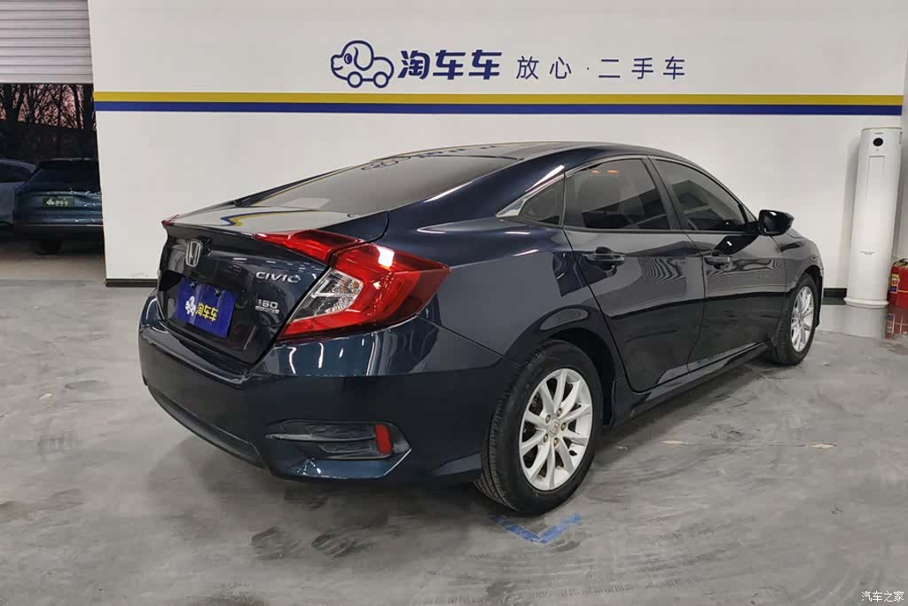 Honda Civic, 2018 3