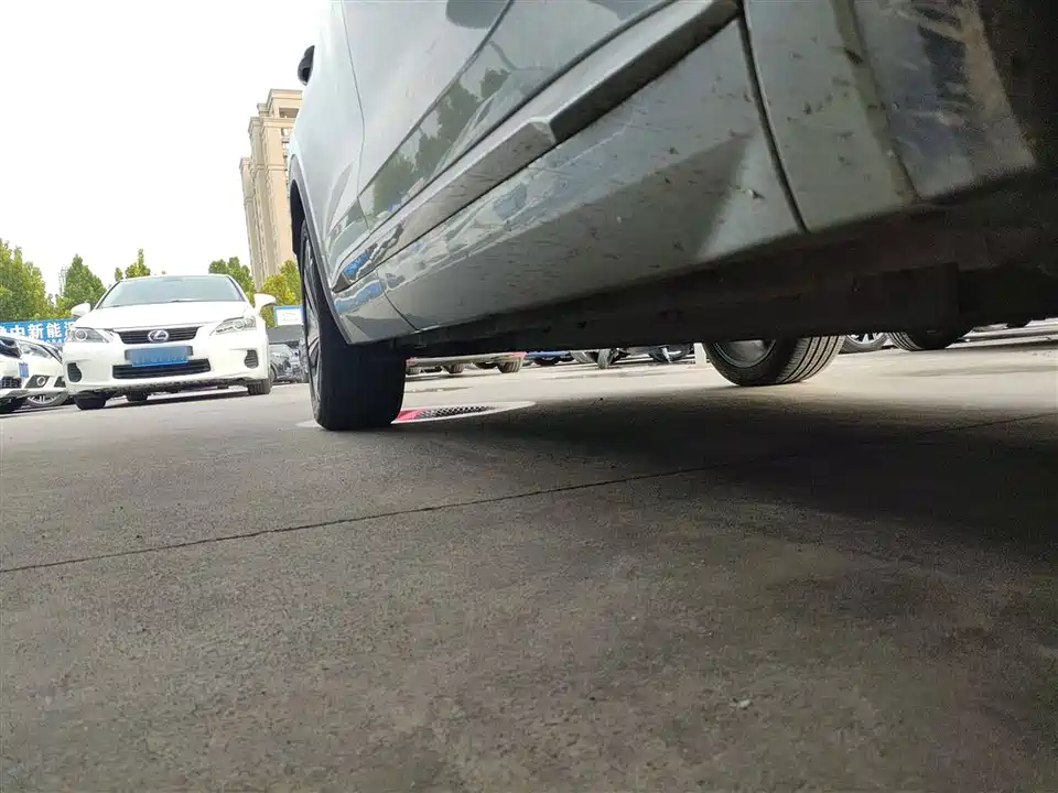 Geely Monjaro plug-in-hybrid