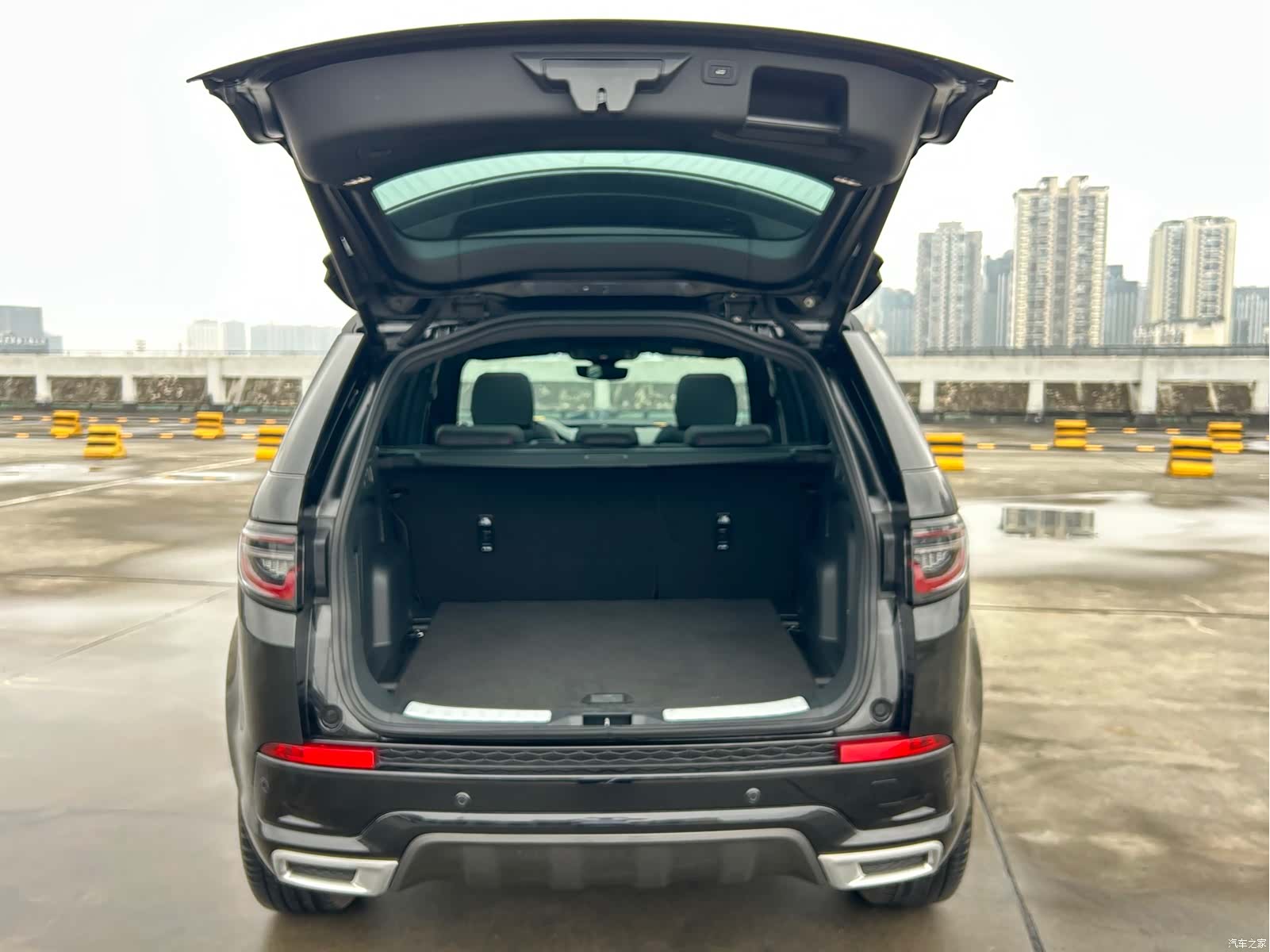 Land Rover Discovery, 2023 13