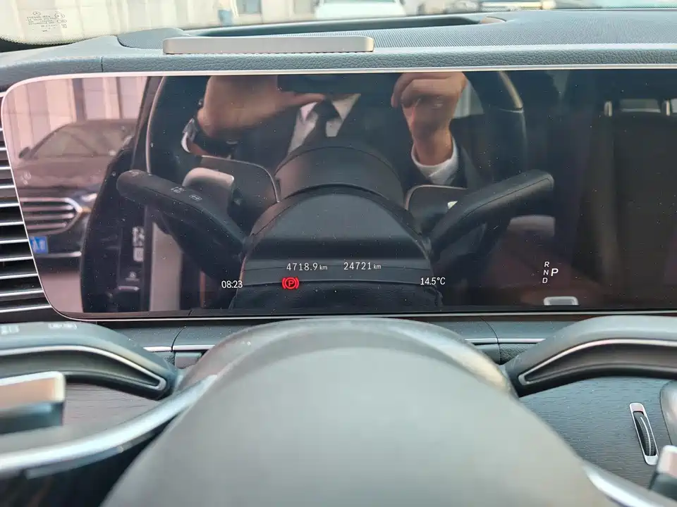 Mercedes-Benz GLE Mercedes-Benz GLE