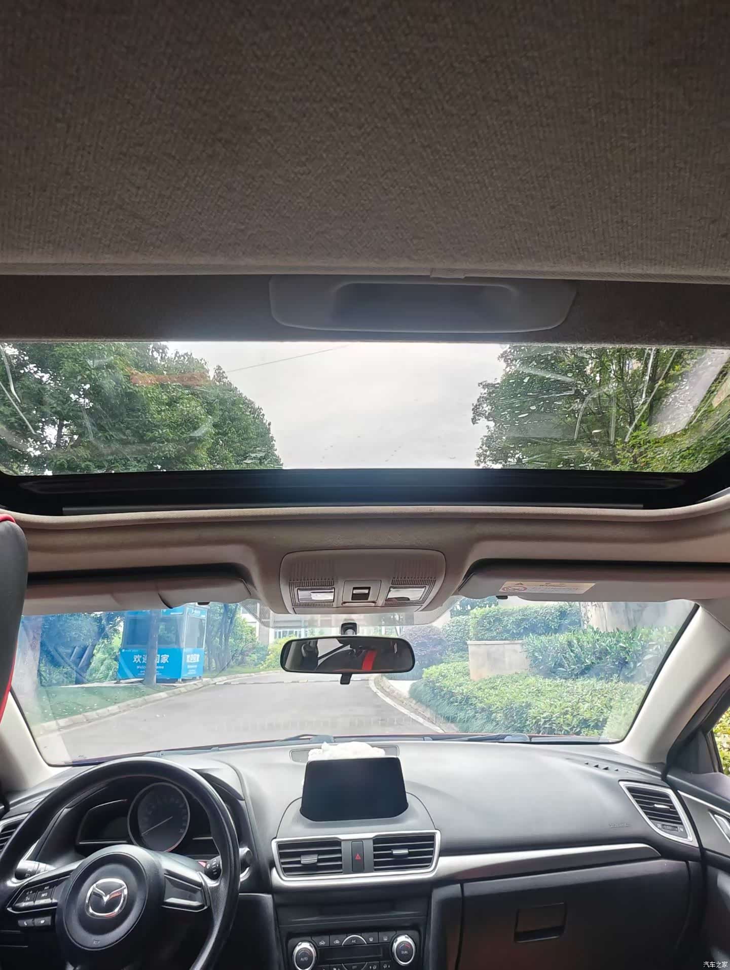 Mazda Mazda3, 2018 все фото