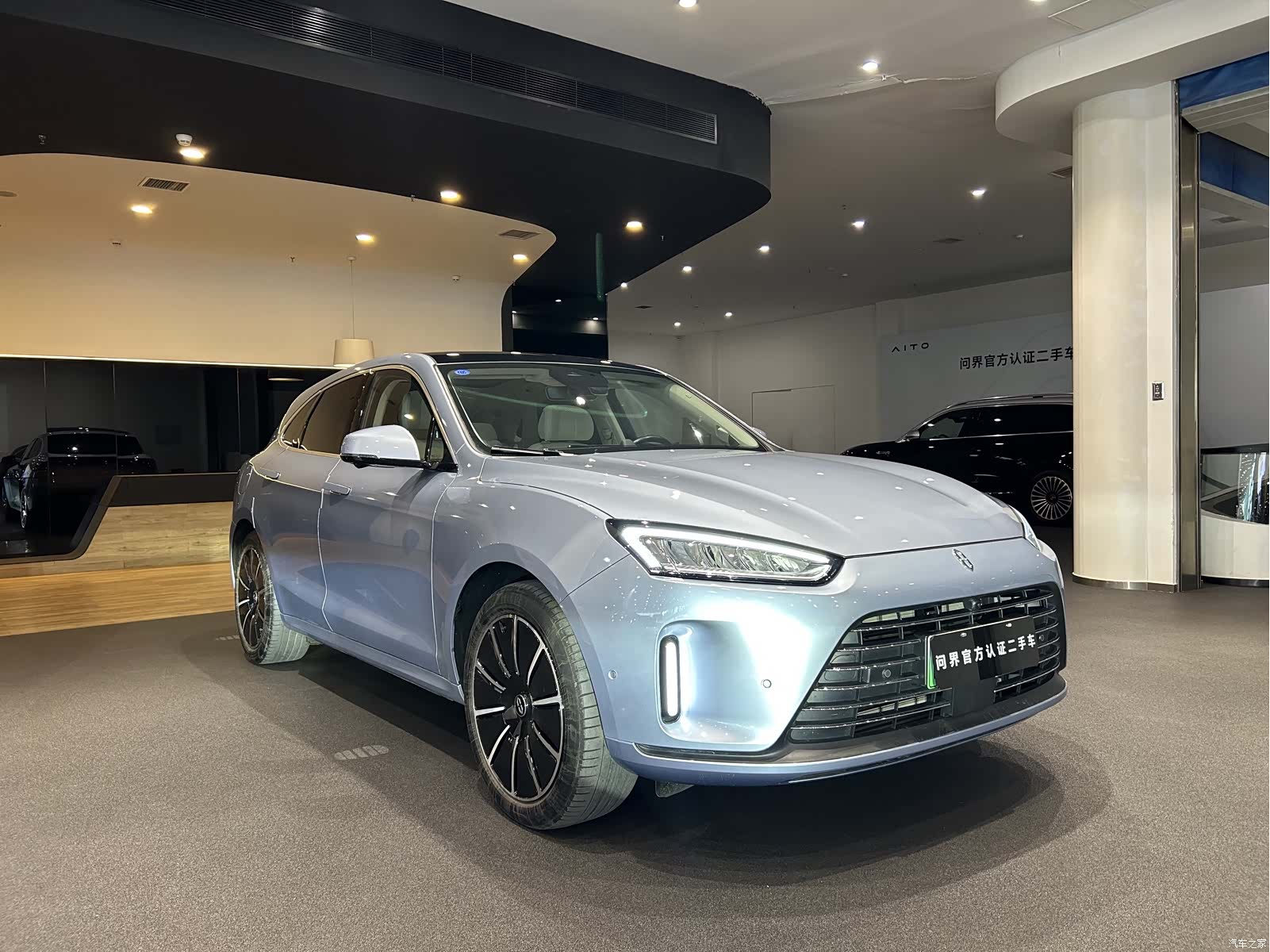 AITO M5, 2022 3
