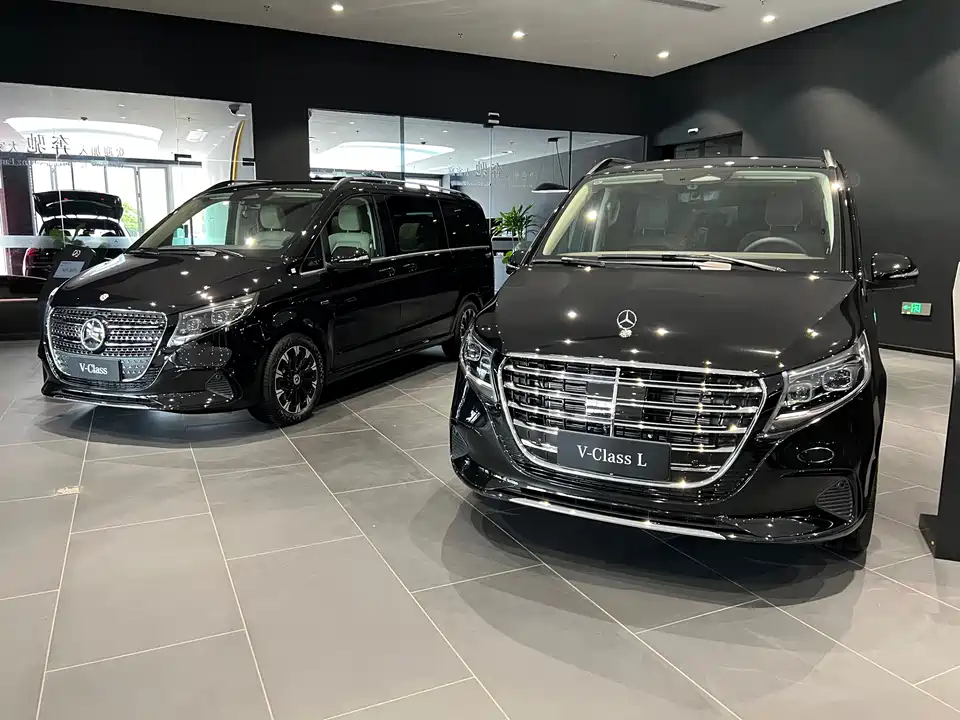 Mercedes-Benz V-class