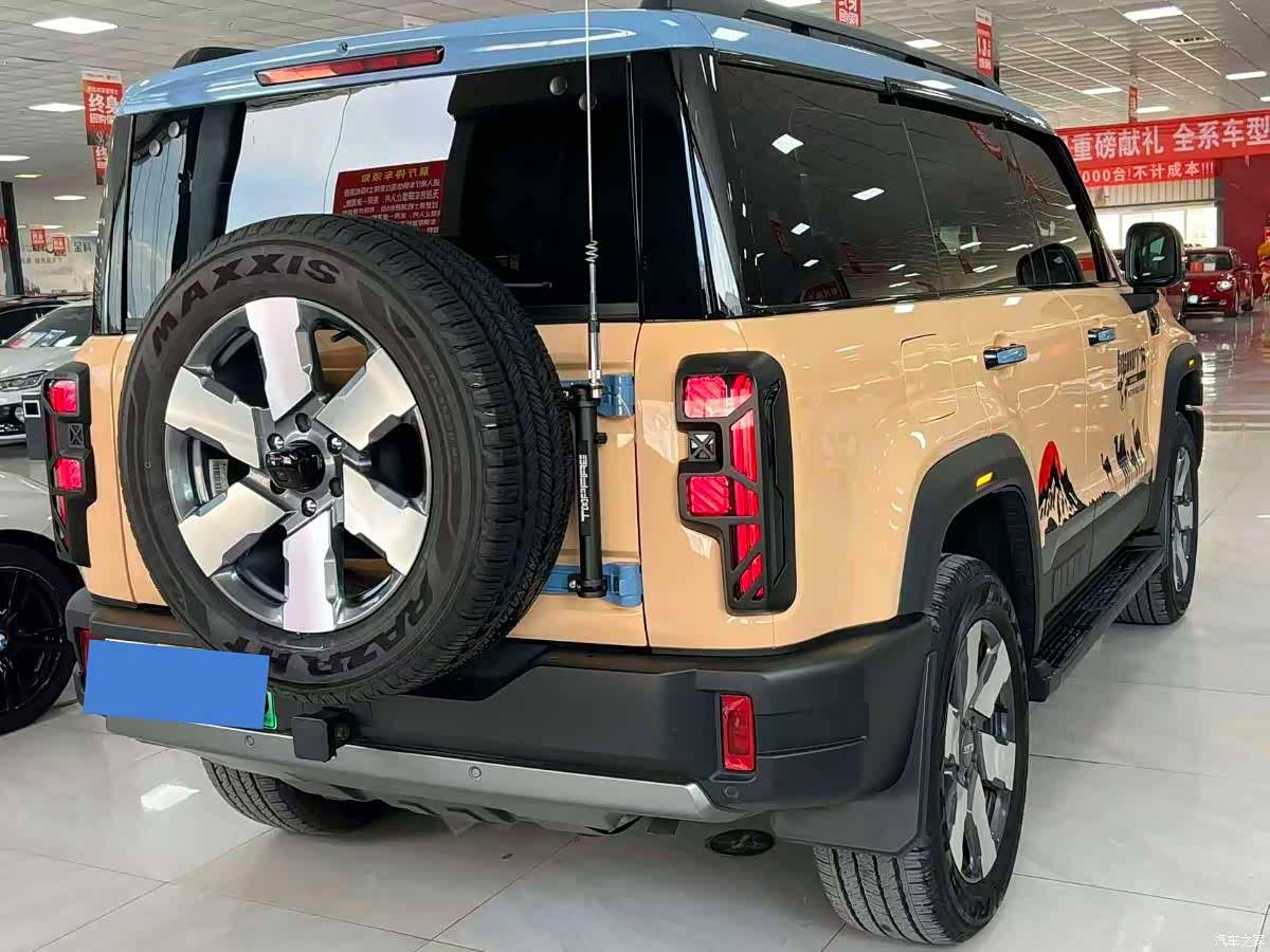 BAIC BJ40, 2025 9