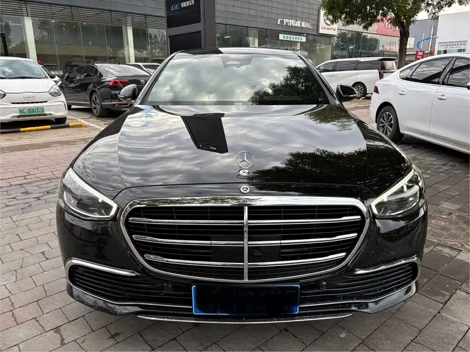 Mercedes-Benz S-class Mercedes-Benz S-class