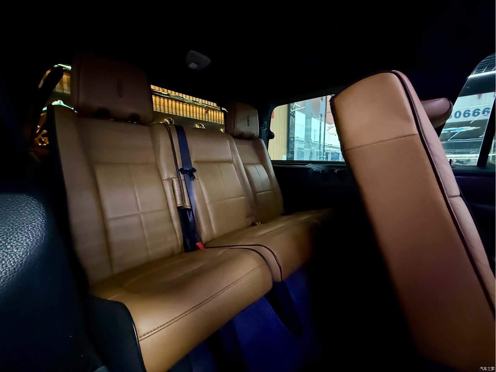 Lincoln Navigator, 2012 9