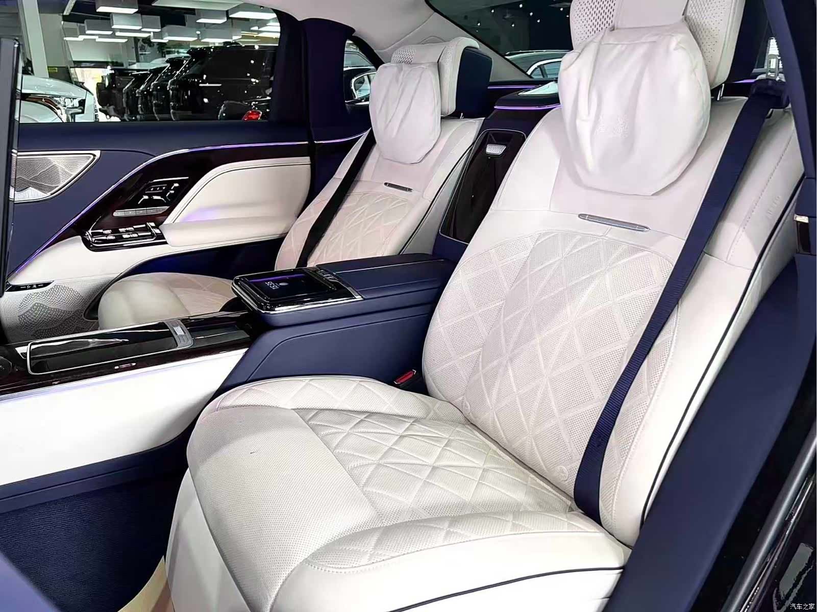 Hongqi Guoya, 2025 42