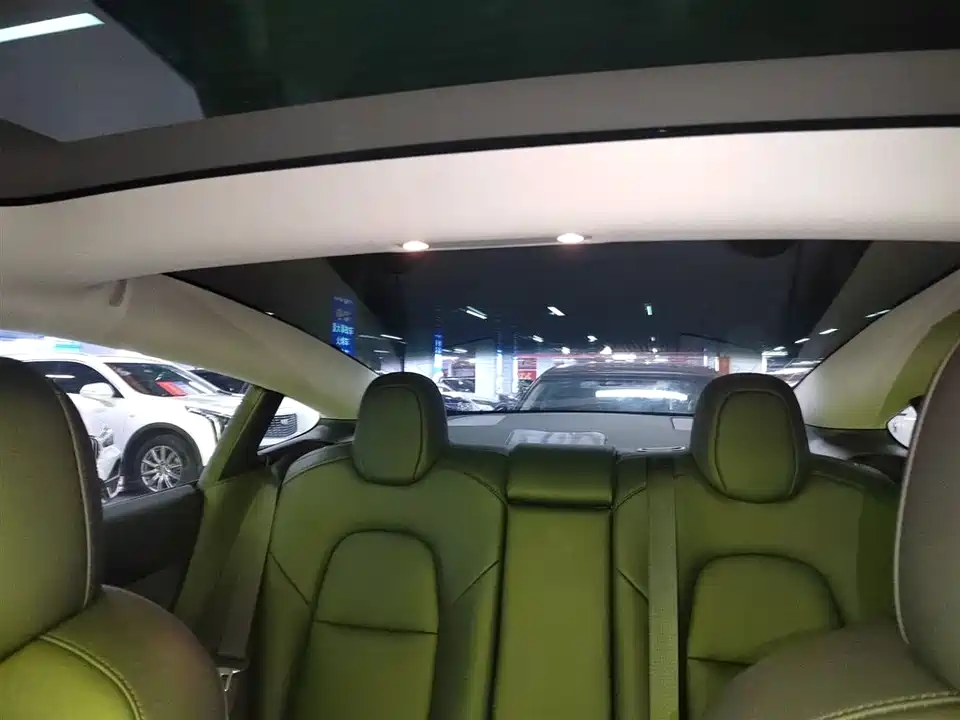 Tesla Model 3 Tesla Model 3