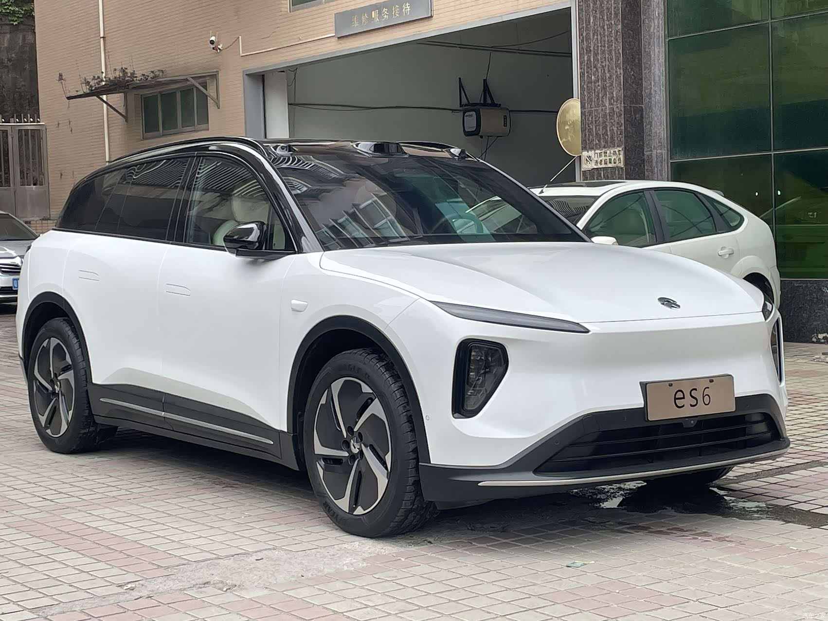 NIO ES6, 2023 3