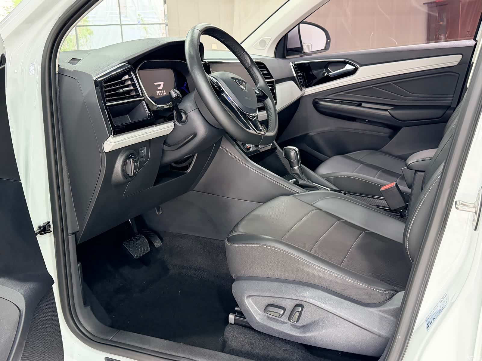 Volkswagen VS7, 2023 7