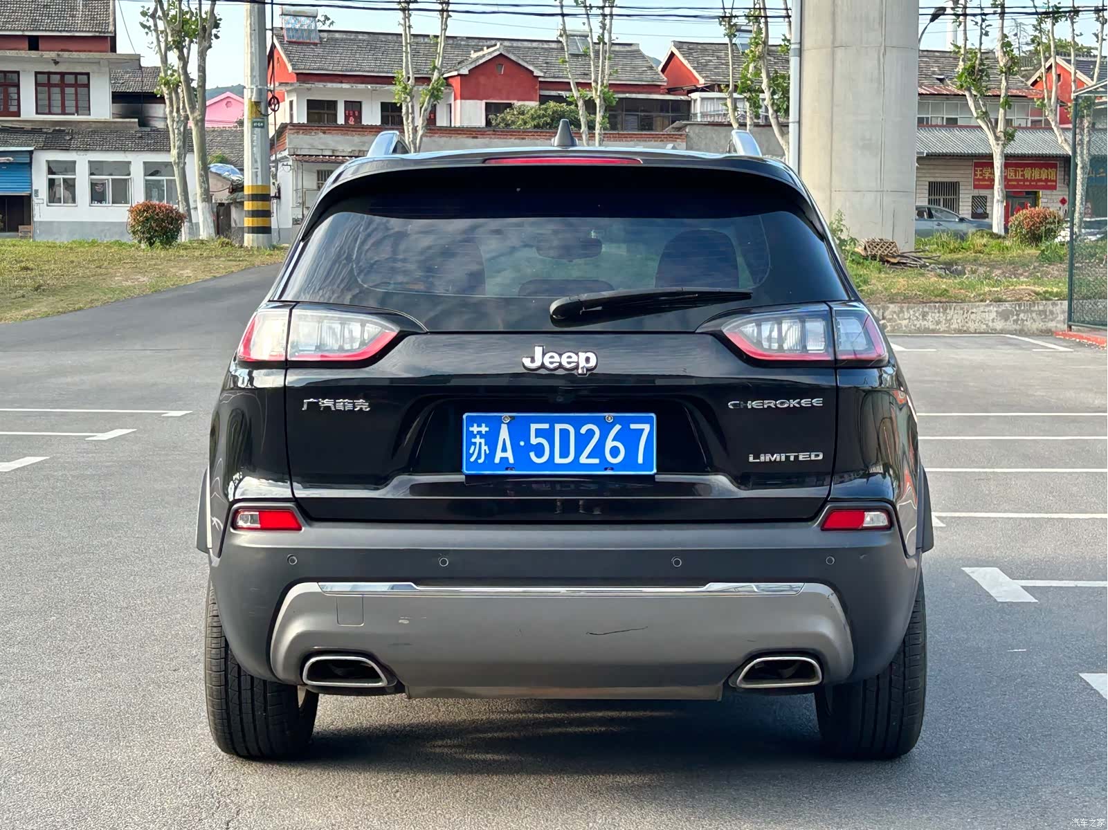 Jeep Cherokee, 2019 4