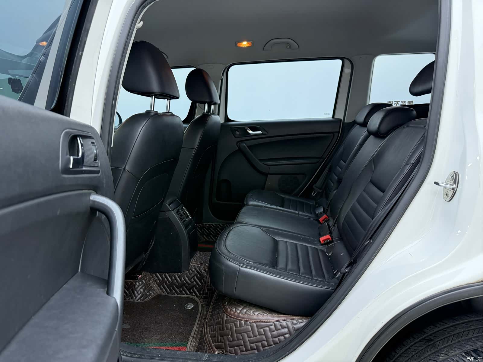 Skoda Yeti, 2014 6