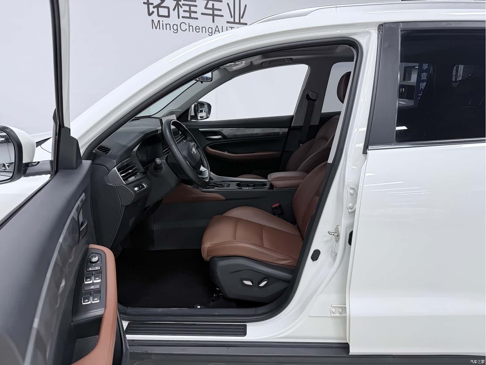 Geely X6, 2022 10
