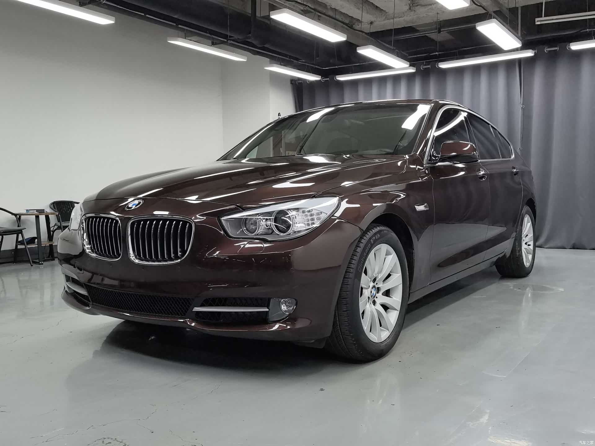 BMW 5 Series, 2011 1