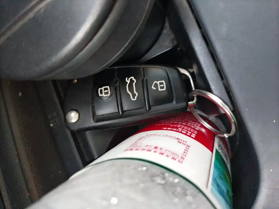 Audi Q2L Audi Q2L
