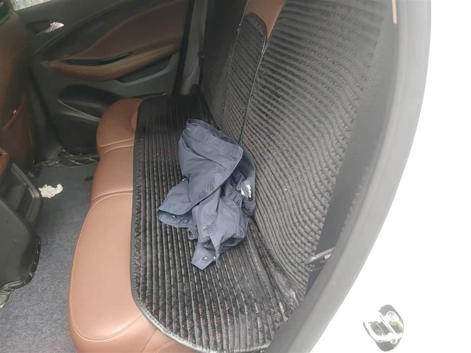 Buick Angkewei Plus Buick Angkewei Plus