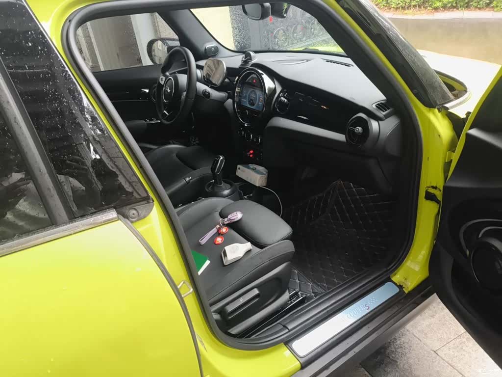 Mini Cooper, 2024 21