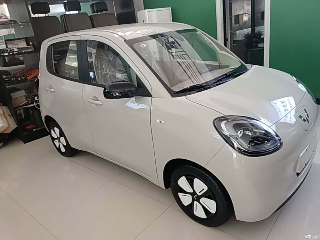 Wuling MINIEV, 2026 4