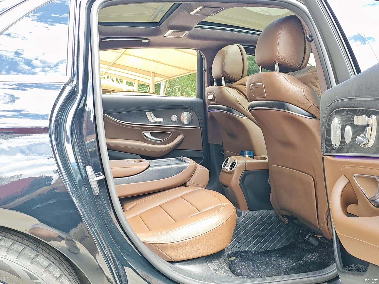 Mercedes-Benz E-Class, 2018 7