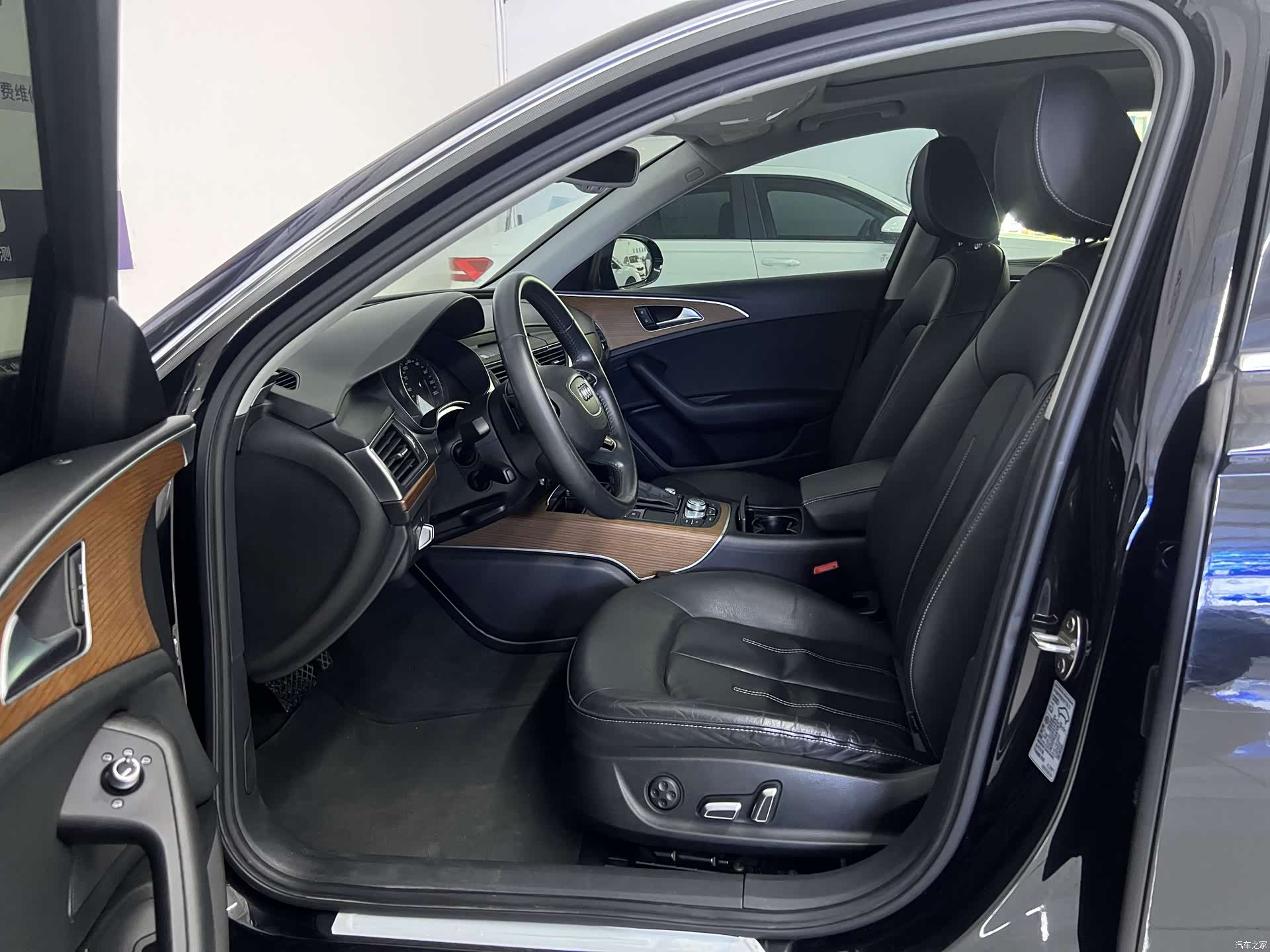 Audi A6L, 2017 все фото