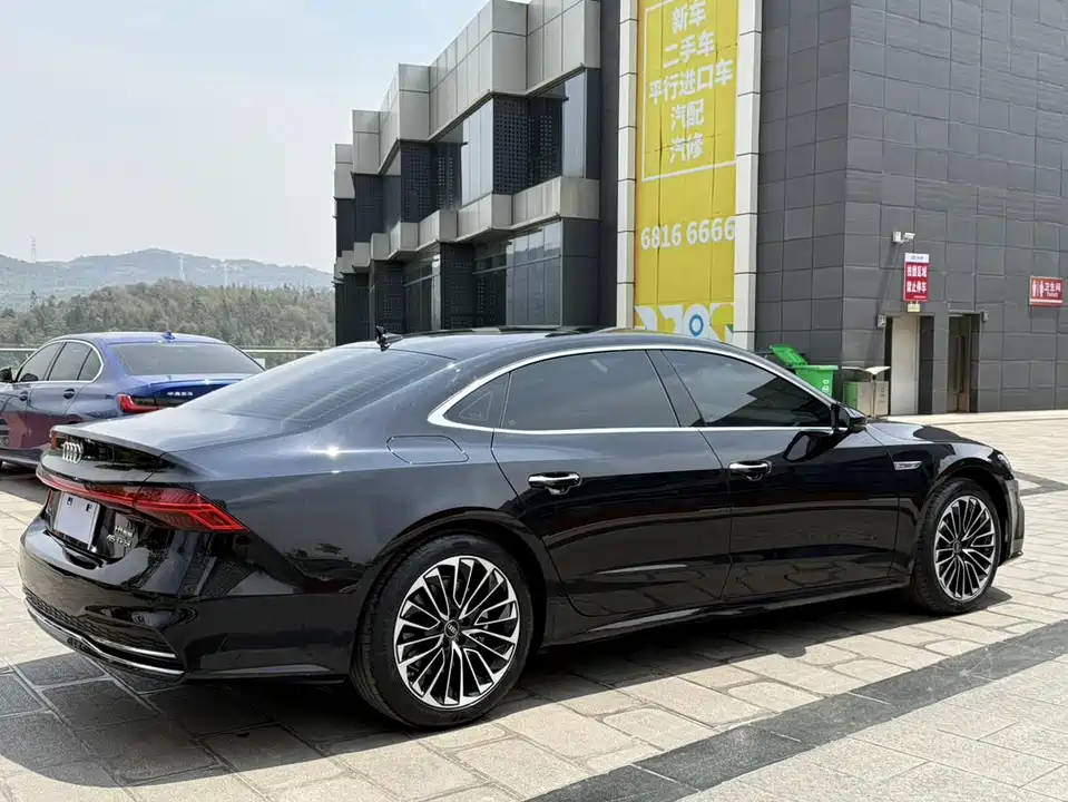 Audi A7L Audi A7L