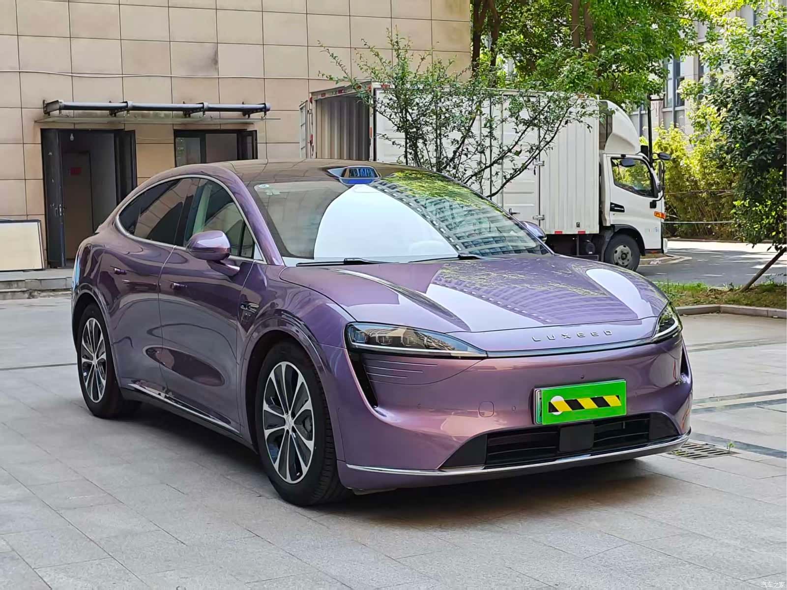 Luxeed R7, 2025 3