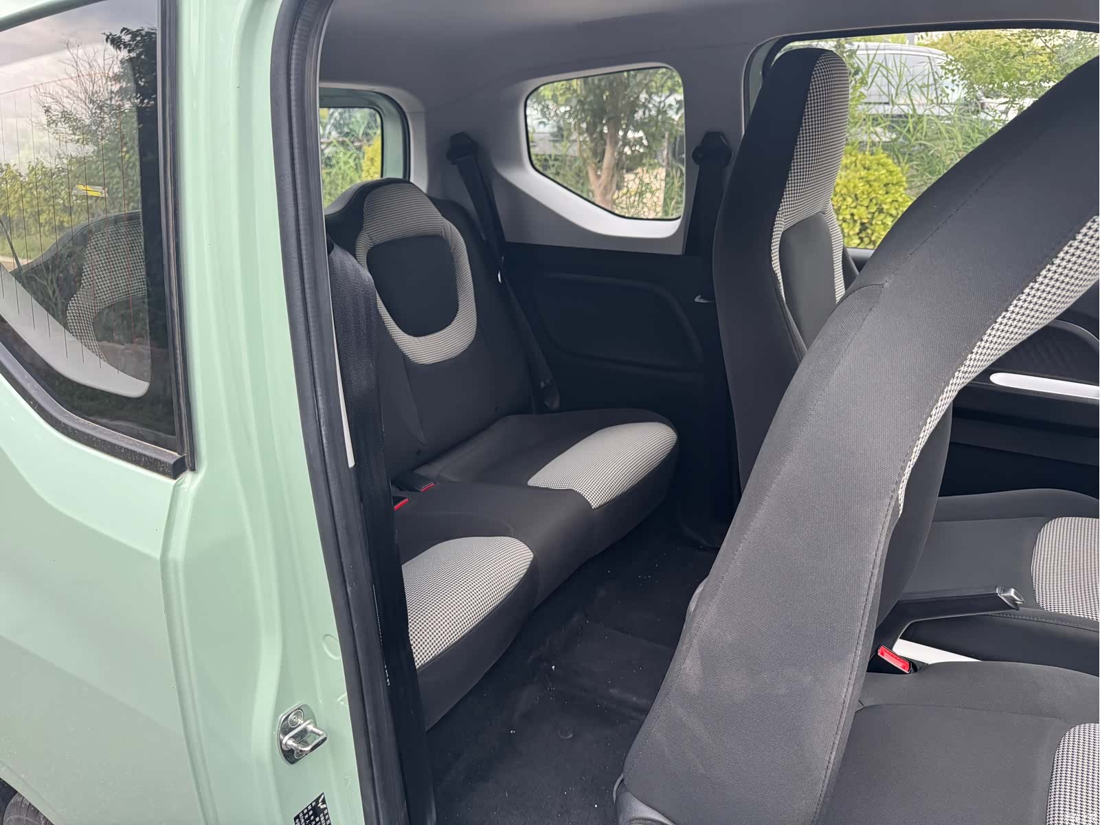 Wuling MINIEV, 2024 10