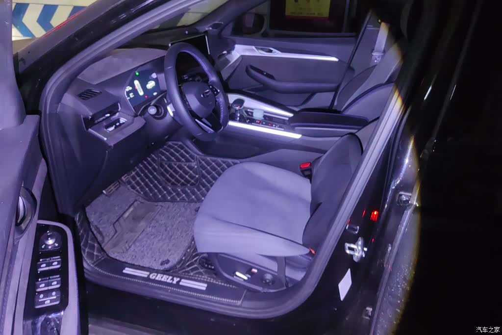 Geely Preface, 2024 9