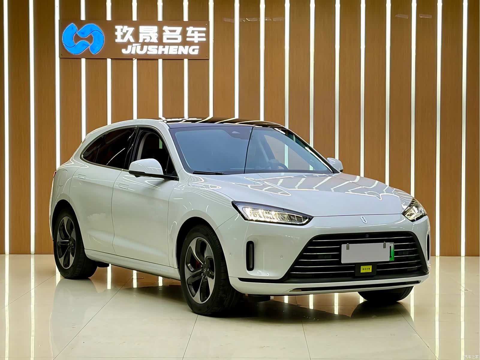 AITO M5, 2022 3