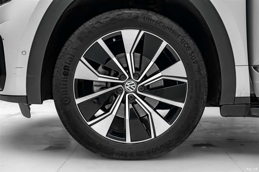 Volkswagen Teramont X, 2020 37