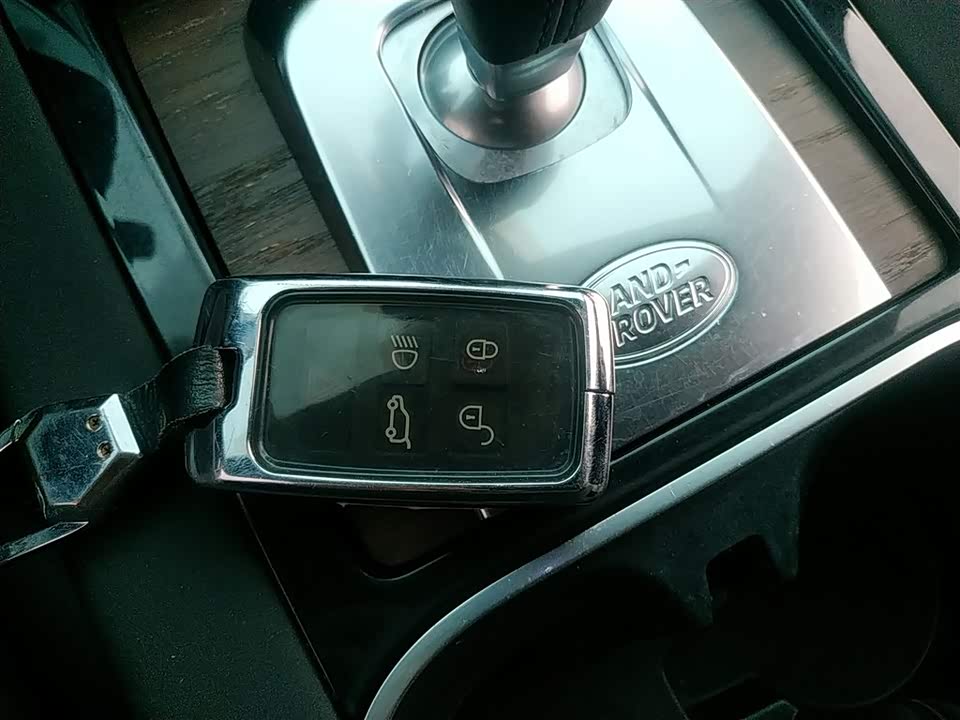 Land Rover Discover sports