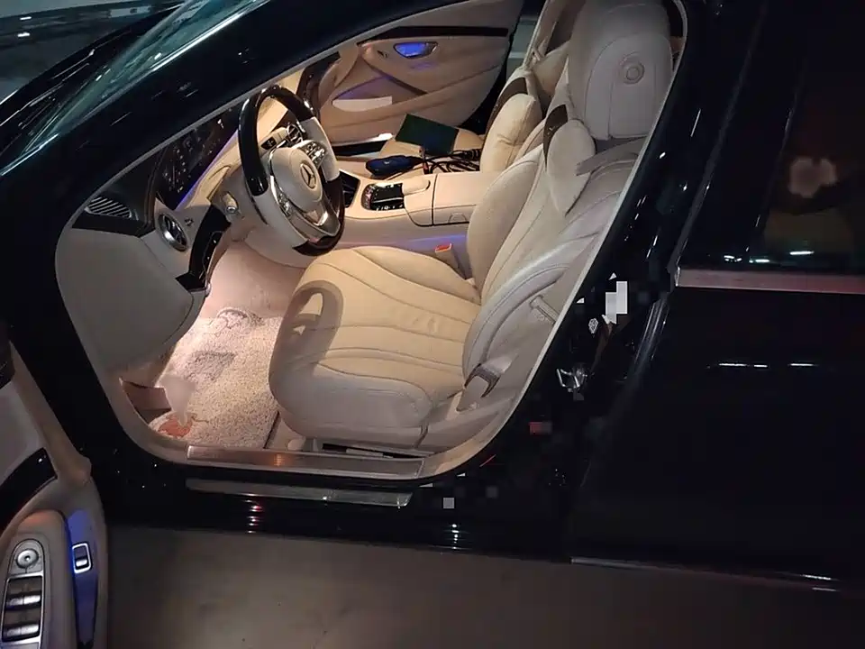 Mercedes-Benz S-class Mercedes-Benz S-class