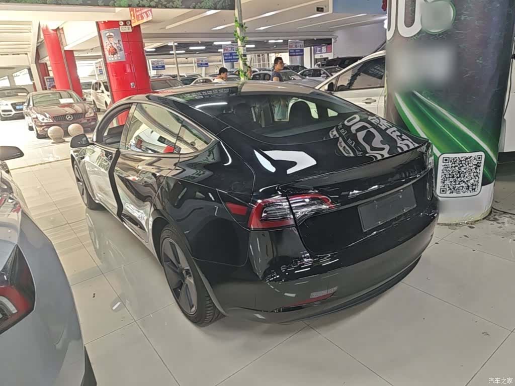 Tesla Model 3, 2022 все фото