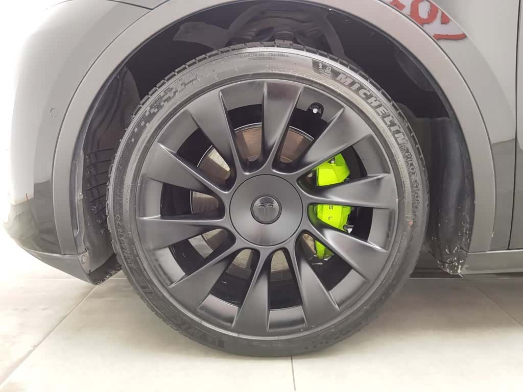 Tesla Model Y, 2021 17