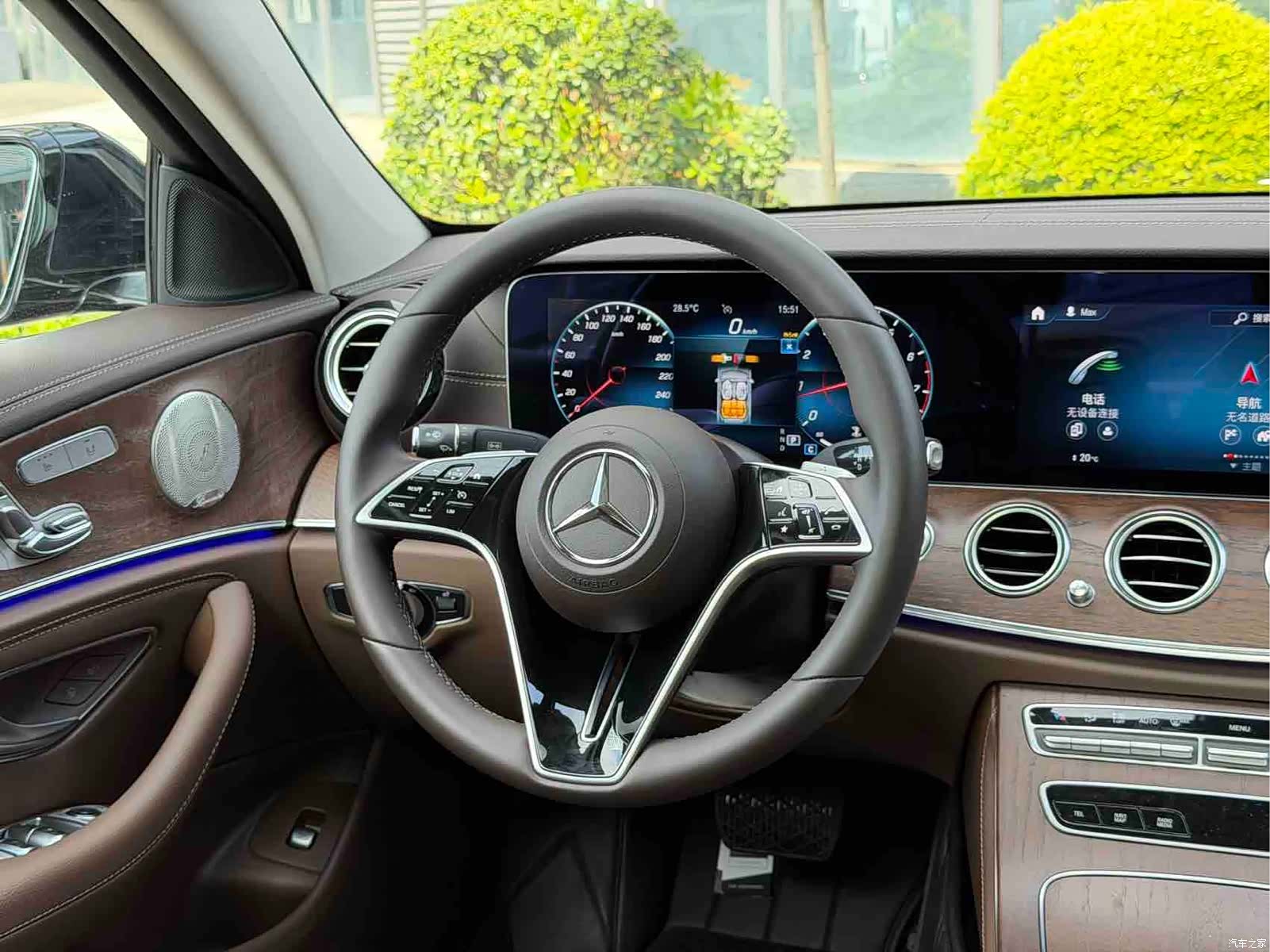 Mercedes-Benz E-Class, 2023 9