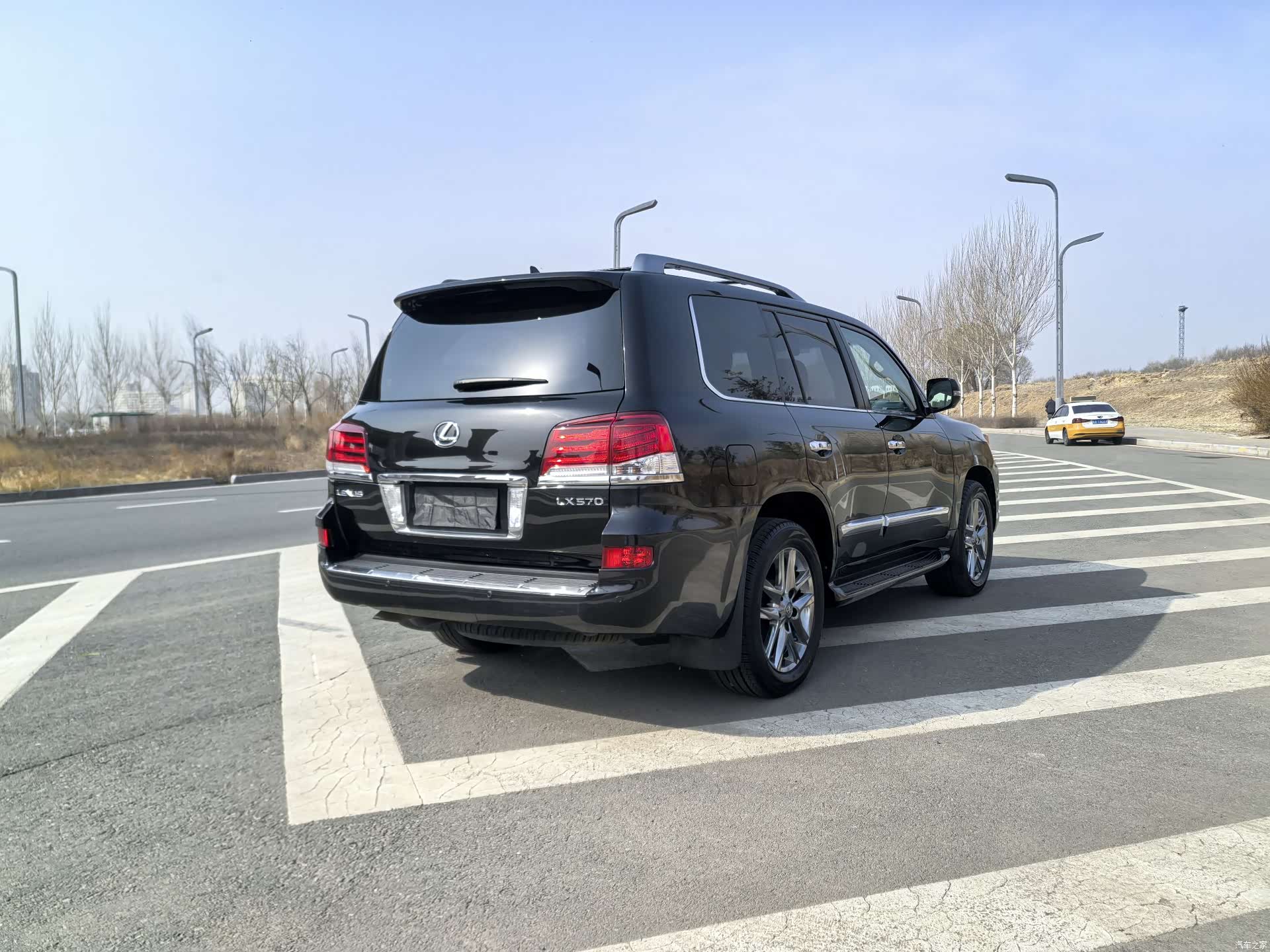 Lexus LX, 2013 6